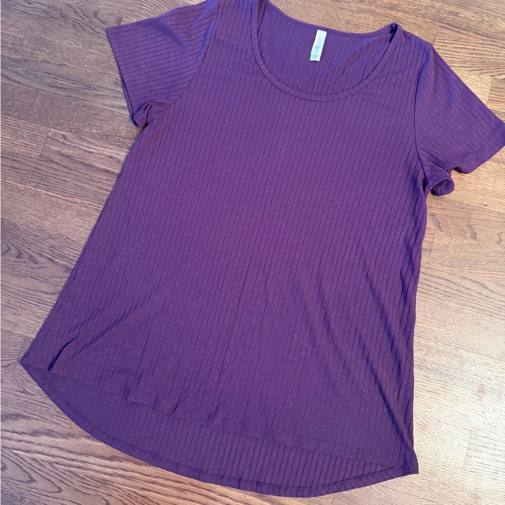 Lularoe Purple Ribbed Classic Tee